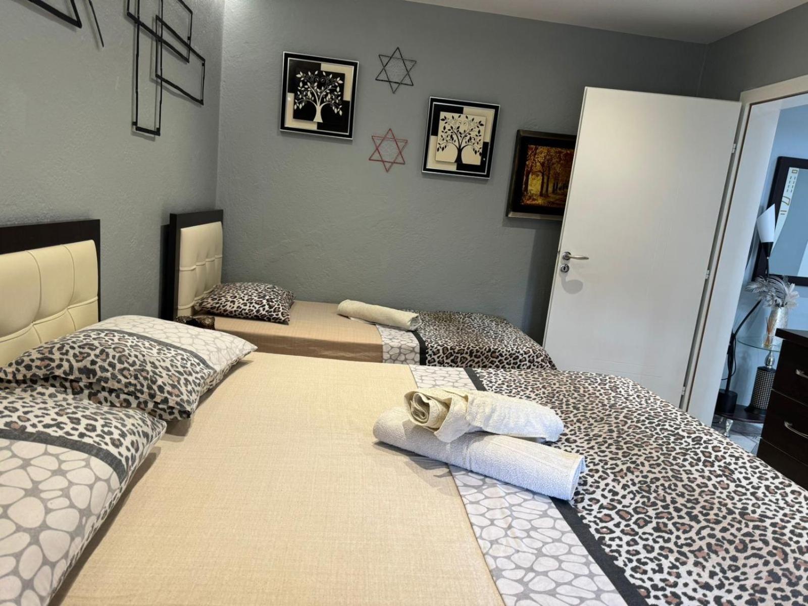 Temali Apartment Shkodër Esterno foto
